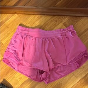 Lulu hottie hot shorts 2.5 inch low rise